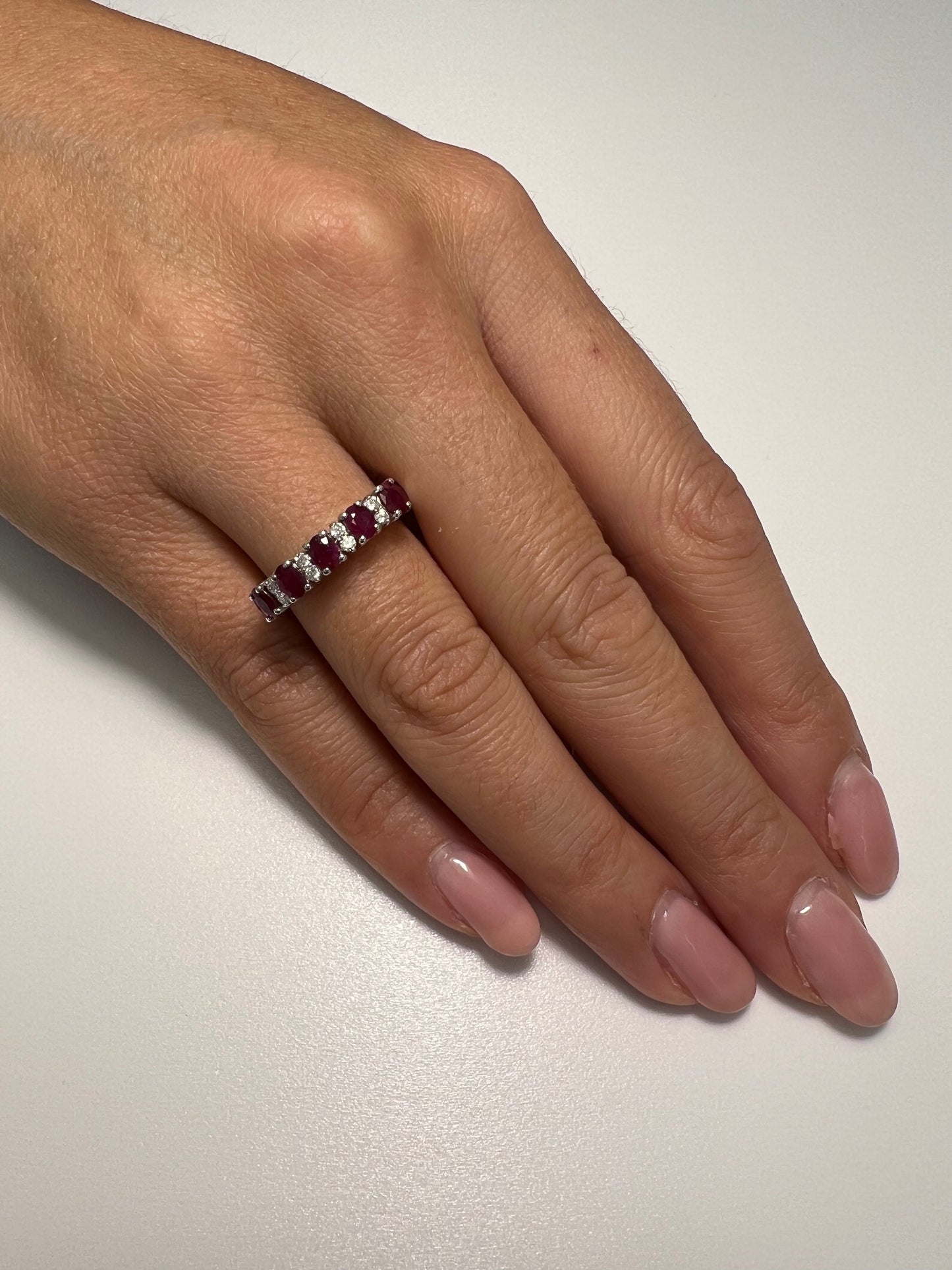 Anello in Oro Donna Crusado Collezione Maratea Con Diamanti e Rubino-Kaidara Gioielli