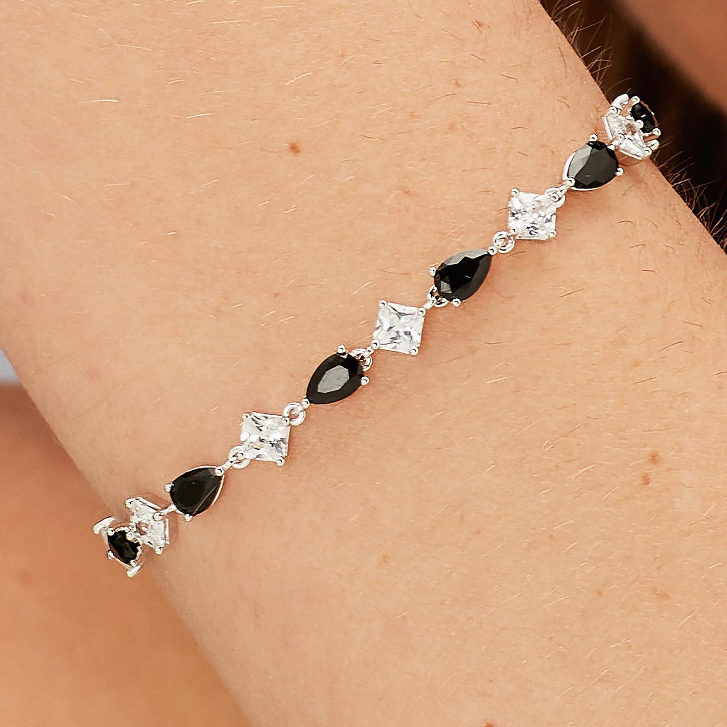 BRACCIALE FANCY MISTERY BLACK-Kaidara Gioielli